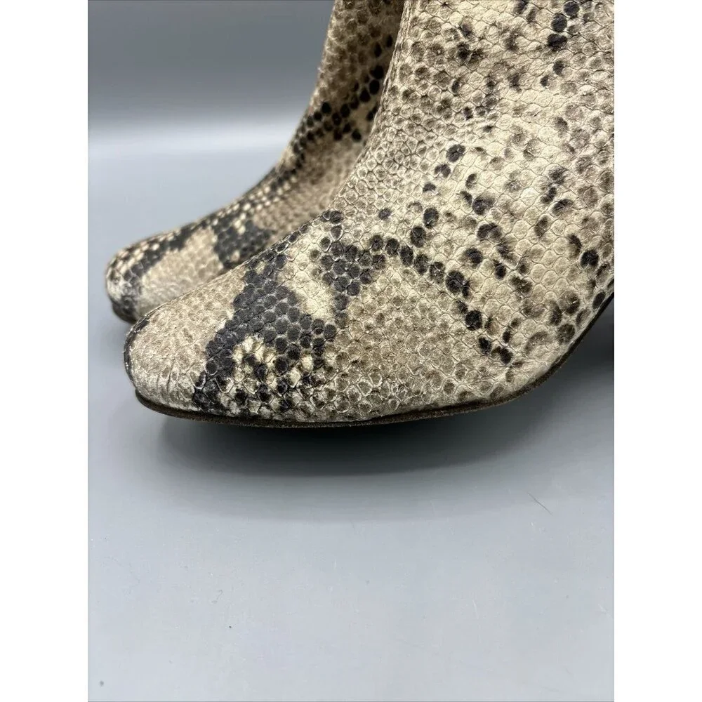 Free People Snake Skin Reptile Block Heel Women’s Boots Size 37‎